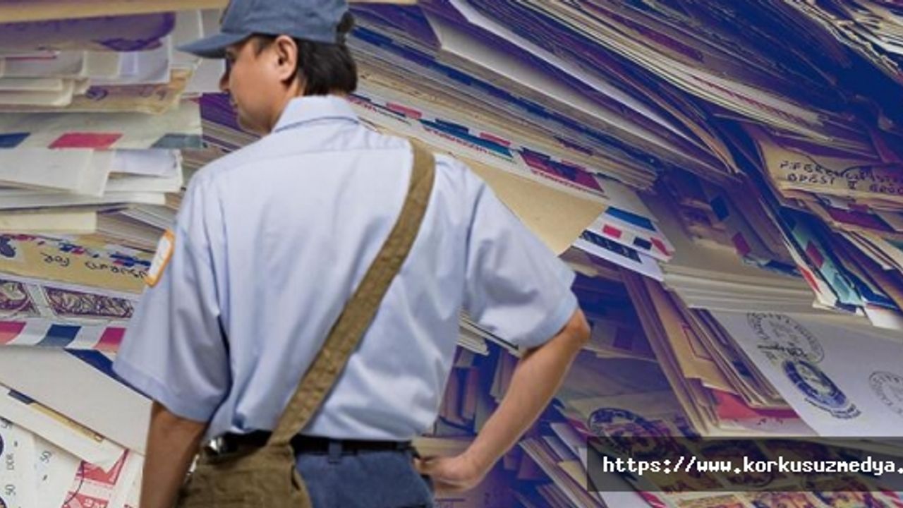 Japonya'da üşengeç postacı 7 bin gönderiyi çöpe attı