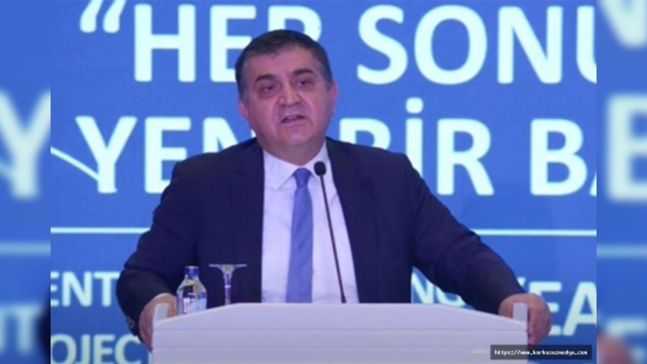 Vatandaşların yüzde 33'ü AB'nin Türkiye'yi üye olarak kabul etmeyeceğini düşünüyor
