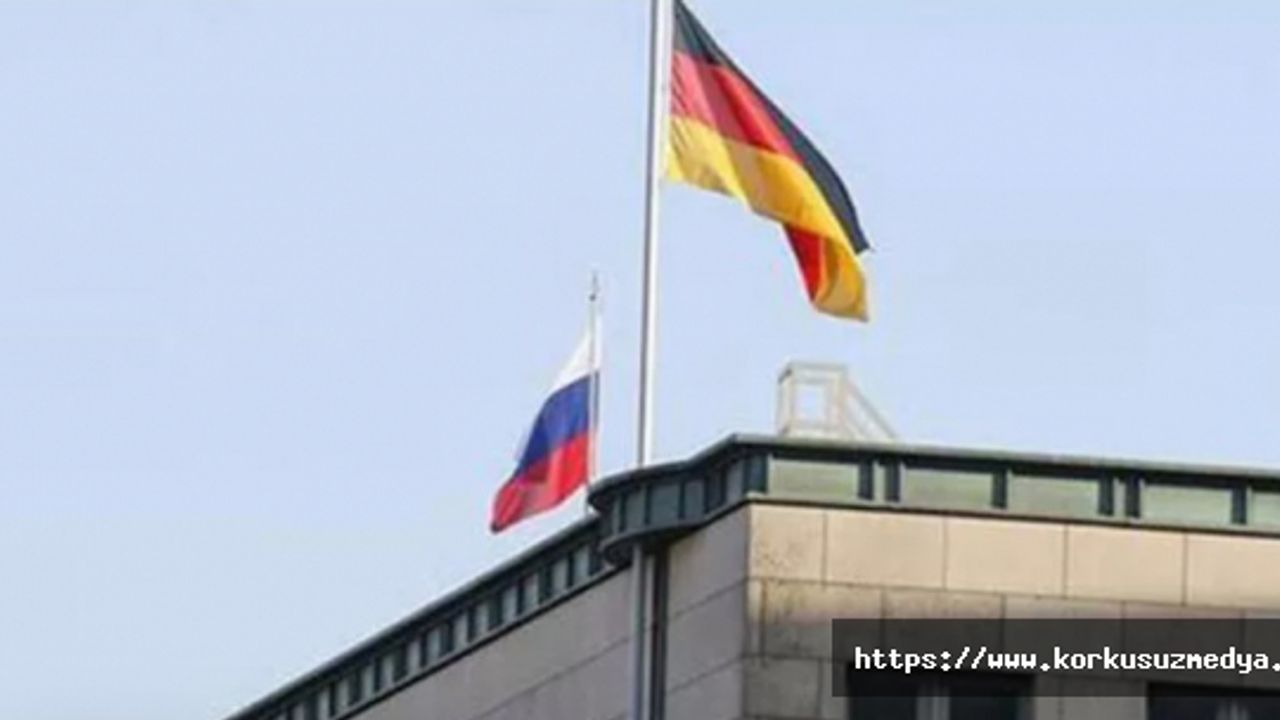 Rusya'dan, Almanya’ya “diplomat” misillemesi