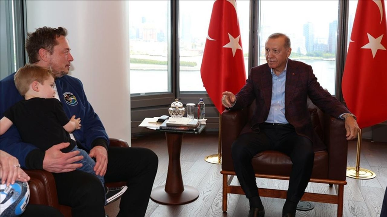 Cumhurbaşkanı Erdoğan, Tesla ve SpaceX'in kurucusu Elon Musk'ı kabul etti.