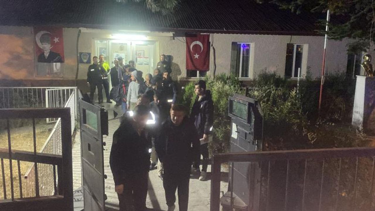 Çankırı'da 14 düzensiz göçmen yakalandı!