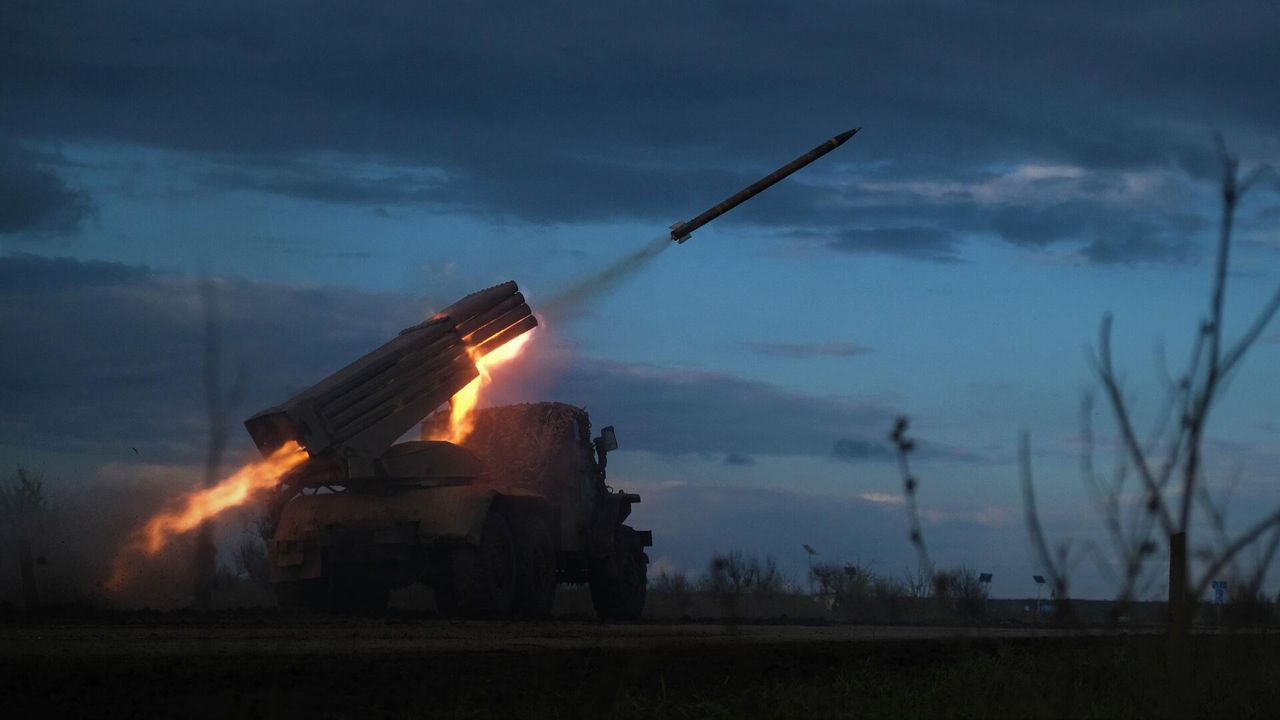 Ukrayna Dışişleri Bakanlığı: Kiev yakında ABD'den ATACMS füzeleri alacak