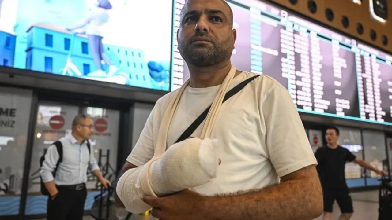 İsrail askerlerinin elinden vurduğu fotoğraf muhabiri yarın ameliyat olacak