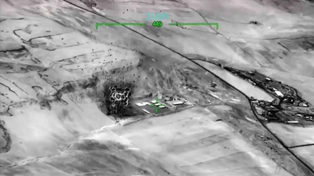 Son Dakika: Suriye'nin kuzeyine düzenlenen hava harekatında terör örgütüne ait 15 hedef imha edildi