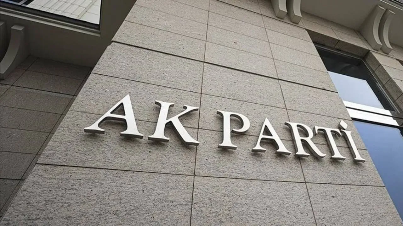 AK Parti’de yeni Anayasa mesaisi sürüyor: Dördüncü çalıştayda yasama ve yürütme masada