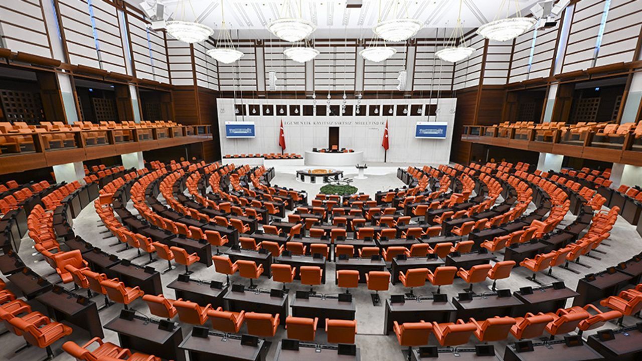 Meclis'te kurulacak “Terörsüz Türkiye” komisyonu için üye isimleri istendi