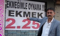 'Maliyetlere göğüs gerecek gücüm var' deyip ekmek fiyatına zam yapmadı kapısında kuyruk oldu