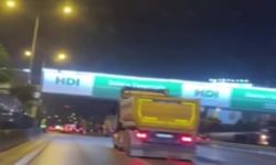 Maltepe'de hafriyat kamyonu makas atarak trafikte terör estirdi