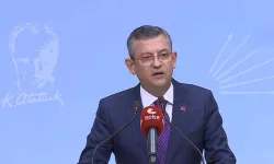 Özgür Özel CHP Genel Başkanlığı'na aday! CHP yönetimini kendi yokmuş gibi topa tuttu