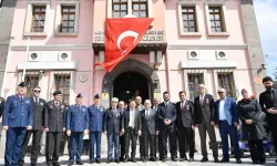 Memduh Büyükkılıç Çanakkale şehitlerini andı