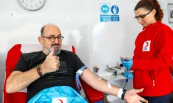 Prof. Dr. Sinan Canan’dan kan bağışı çağrısı: Bahar geldi, kan dostu olalım