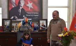 Kars Emniyet Müdürü Saka, makam koltuğunu Erva Büyük'e devretti