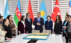 Türk dünyası bilim insanları Almatı’da "Neotürk" konferansında bir araya geldi