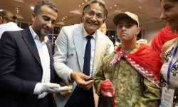 Bursa’da ‘özel askerler’ için kına eğlencesi