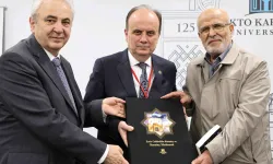 Konya'da gençler ve uzmanları bir araya geldi