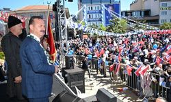 Ağıralioğlu Giresun'dan seslendi: Terörsüz Türkiye tamam teröristle müzakereye tamam değil