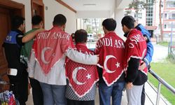 Amasya'da temsili askerlik öncesi engelli gençlere kına yakıldı