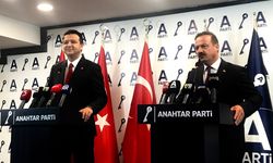 Anahtar Parti Genel Başkanı Yavuz Ağıralioğlu, Saadet Partisi Genel Başkanı Mahmut Arıkan'ı ağırladı