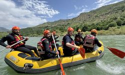 Batman Garzan çayında rafting heyecanı