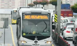 Beylikdüzü'nde metrobüs kazası