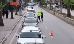 Burdur’da geniş çaplı trafik uygulamasında 25 araca ceza geldi 15 araç trafikten men edildi