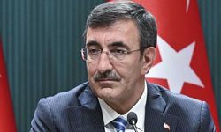 Cevdet Yılmaz: Türkiye'yi büyüten tüm işçi ve emekçi kardeşlerimize gönülden teşekkür ediyorum