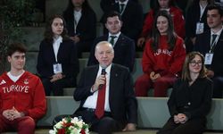 Cumhurbaşkanı Erdoğan: "Yeni anayasayı siz gençlerle birlikte inşa edeceğiz"