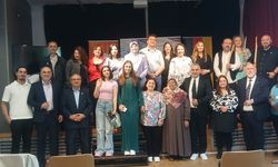 Duisburg’da Anneler Günü’ne özel “Gurbetin Türküleri 2” programı yoğun ilgi gördü