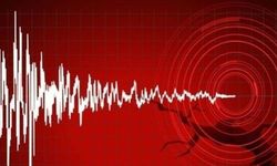 Endonezya'da 6 büyüklüğünde deprem meydana geldi