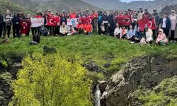 Kağızman doğasında 66 doğasever zorlu parkuru tamamladı