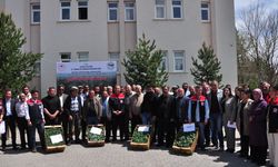 Kars Tarım Müdürlüğü'nce sebze ve meyve fidesi dağıtıldı