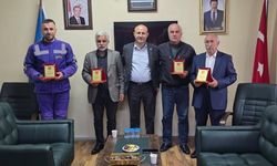 Kars'ta yılın şoförleri plaketle ödüllendirildi