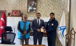 Kaymakam Akköz, vekaleten kurban bağışında bulundu