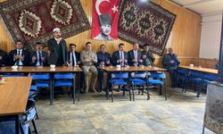 Kaymakam ve Belediye Başkanı araya girdi, Arpaçay'daki husumetli aileler arasındaki sorun çözüldü