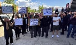 Kumluca Pazaryeri’nde esnaf-belediye gerilimi!