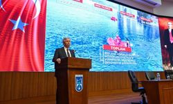 Mansur Yavaş 300 yeni itfaiye personeli ile bir araya geldi