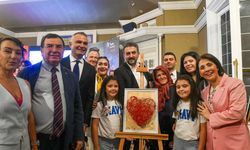 Minik eller sanatla buluştu: ‘Çark ve Salıncak’ sergisi Başkentlilerle buluştu