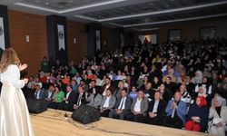 Trabzon'da Türk Halk Müziği Korosu konseri gönüllerin pasını sildi