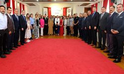 Vali Bilgihan, ADEM kursiyerlerinin el emeğine hayran kaldı