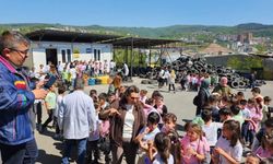 Zonguldak'ta öğrenciler Atık Getirme Merkezi'ni ziyaret etti