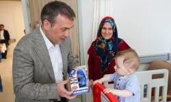 Bilecik'te Vali Sözer'de sağlık çalışanlarına teşekkür, hastalara şifa