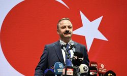 Ağıralioğlu'ndan önemli açıklama: “Dünya 3. Cihan Harbi gibi sıkışıyor