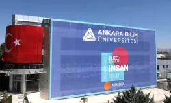 Ankara Bilim Üniversitesi'nde mezuniyet heyecanı!