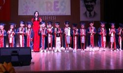 Antalya'da Kumlucalı miniklerden mezuniyet kutlaması