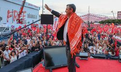 CHP Genel Başkanı Özel, Antalya'da miting yaptı