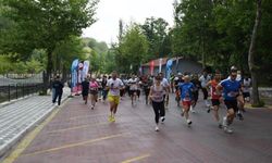 Gül için koştular, pedal çevirdiler