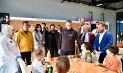 Haluk Bayraktar babasının adını taşıyan bilim merkezini ziyaret etti