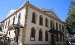 İzmit’in simgesi Fevziye Camii yeniden göz kamaştırıyor