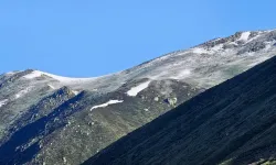 Rize'nin yaylaları haziranda beyaza büründü