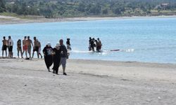 Salda Gölü’nde can pazarı: 17 yaşındaki genç kız ölümden döndü